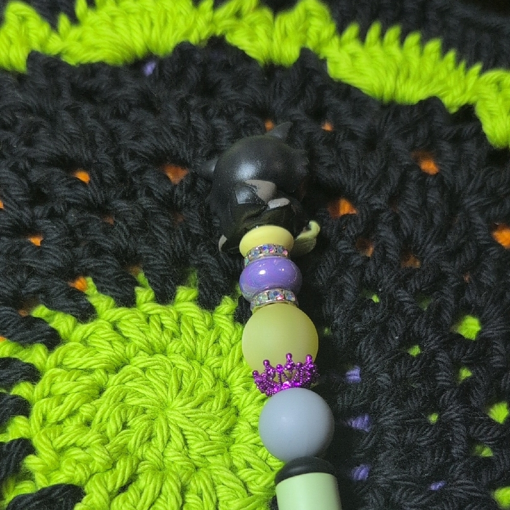 Colorful Beaded Cat Keychain - Picture 4 of 4